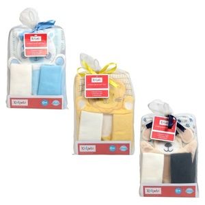 Kigdets Baby Hooded Towel & Washcloth Set of 2. 
Adorable Lion Print. NEW!